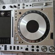 Pioneer CDJ 2000 Nexus Limited + DJM 900 NXS Limited