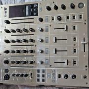 Pioneer CDJ 2000 Nexus Limited + DJM 900 NXS Limited