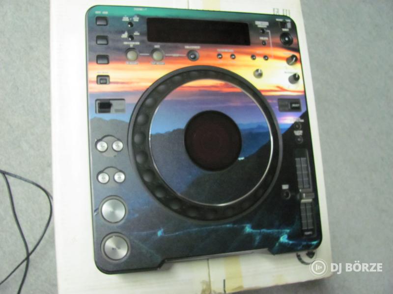 Eladó Pioneer CDJ-1000 MK3