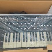MOOG Subsequent 37 Szintetizátor