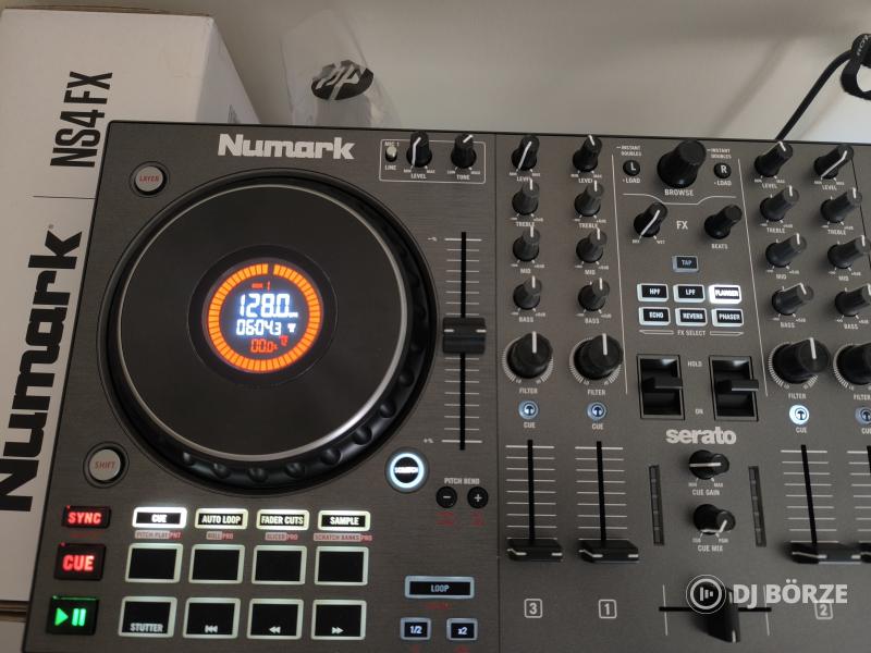 Numark Ns4 fx