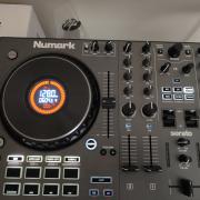 Numark Ns4 fx