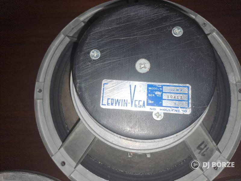 3 Db Cerwin vega 12" hangszóró
