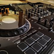 Pioneer Xdj Xz+Safecase rack