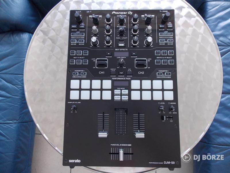 Pioneer DJM-S9 keverő