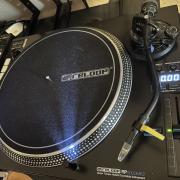 Reloop Elite Szett Rp 8000 mk2 dj lemezjátszó+keverő Serato