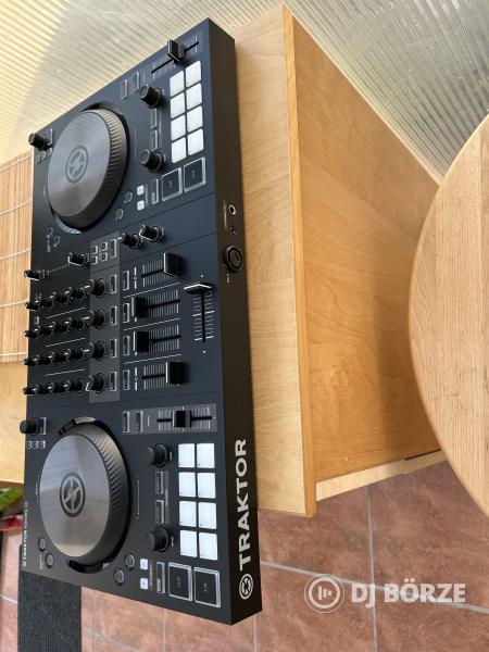 TRAKTOR KONTROL S3