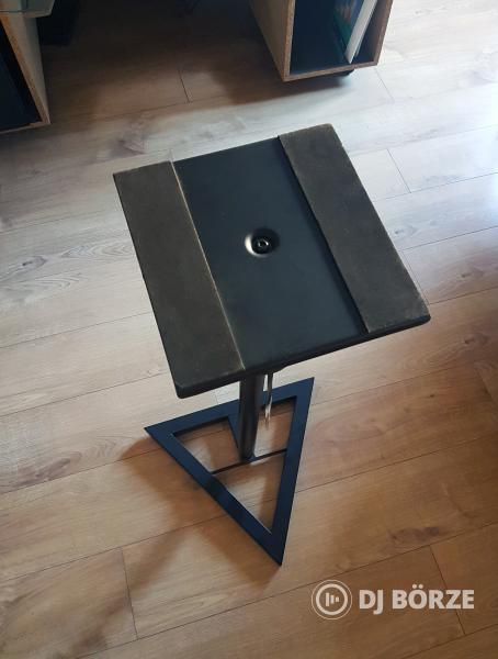 Yamaha HS8 (pár) stúdióhangfal