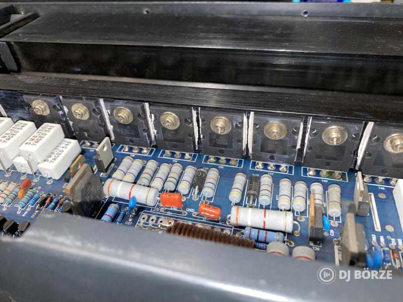Aolong (Konzert) H3000, 2x1500W 4ohm, H osztályú végfok