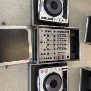 Pioneer DJM600S + 2 db CDJ800MK2
