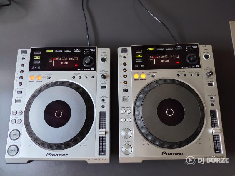 Eladó 2db Pioneer CDJ-850 lejátszó