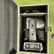 6 db 7R Beam konténerezve