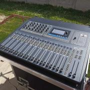 Soundcraft Si Impact digitális keverő eladó.