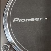 Eladó Pioneer PLX 1000