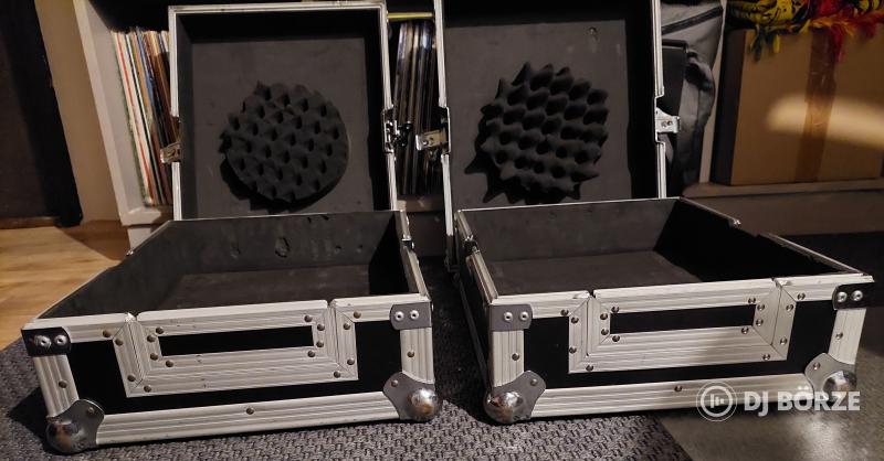 2db CD / média lejátszó rack / hordtáska / hard case eladó / cserélhető
