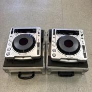2 db Pioneer CDJ800MK2 rackben