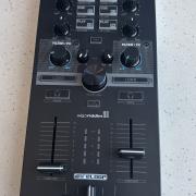 Reloop Mixtour