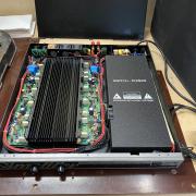 Deton Smart V260 Hybrid (2x450W 4 ohm, 2x300W 8 ohm) végfok