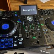 DENON DJ Prime 2