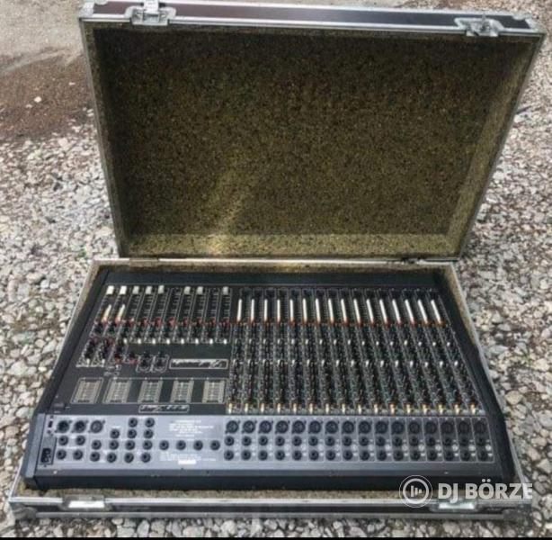 Studiomaster keverő
