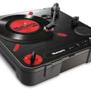 Numark PT01 Scratch - hordozható lemezjátszó