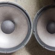 4db JBL 2032H hangszóró
