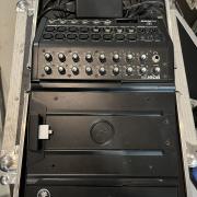 Mackie DL1608 +RACK