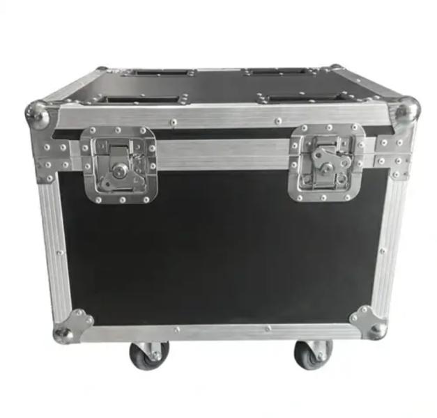 Hétvégi akció, új 100 watt beam&spot 1/18 prizmás robotlámpák, rackek