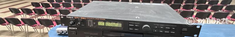 Roland SRV 330 effekt processzor