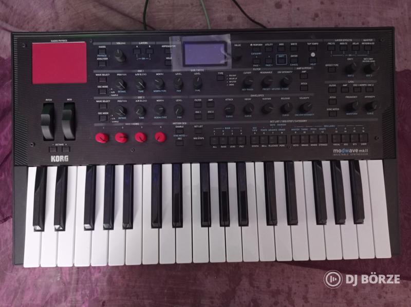 Korg Modwave MK2 Szintetizátor