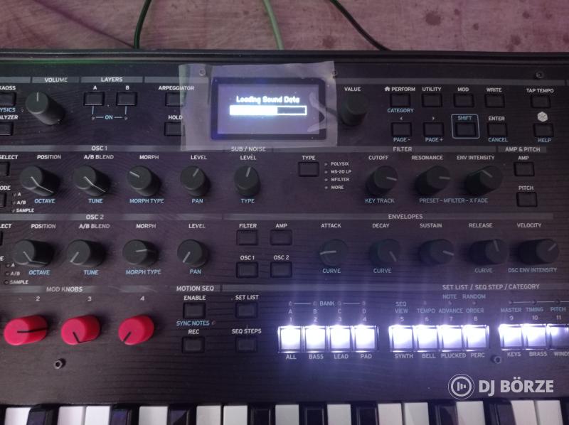 Korg Modwave MK2 Szintetizátor