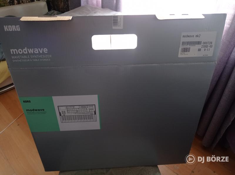 Korg Modwave MK2 Szintetizátor