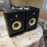 Eladó KRK Rokit 8 G4 Aktív stúdió monitor pár!