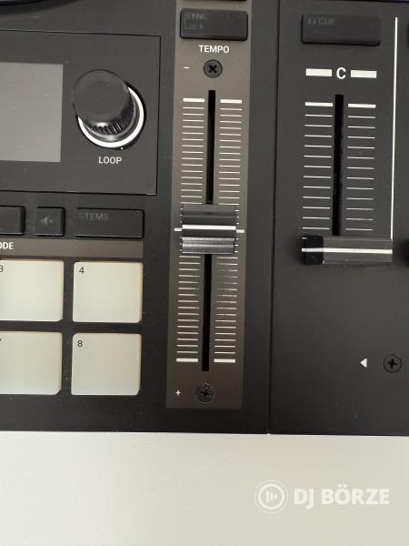 Native Instruments Traktor Kontrol S4 MK3