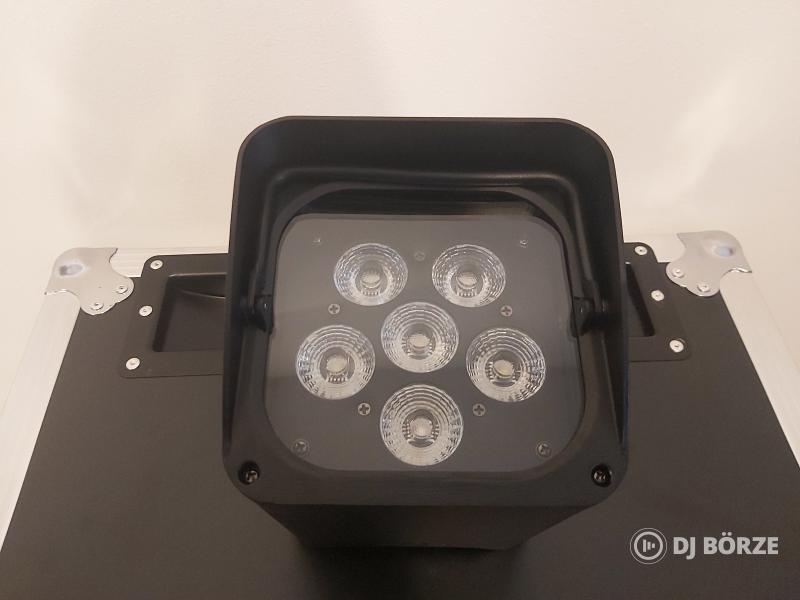 Eladó új, 6x18 watt akkumulátoros PAR lámpák, hordtáskákkal, rackekkel