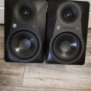 Mackie mr524 aktív hangfal pár
