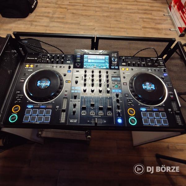 Pioneer xdj xz