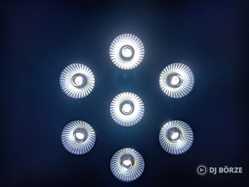 8db van! U king Rgbw led par 7x12w multi chip-es (beszámítás is)
