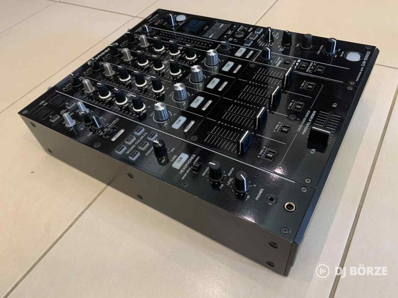 "Pioneer DJM 900 Nexus 2" keverő