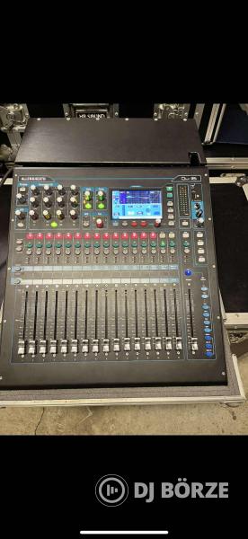 Allen&Heath QU-16 rackben