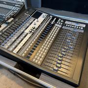 Presonus RM32 rack mixer, 2db CS18 kontroller, SW5E switch ELADÓ