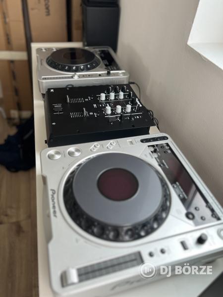 Pioneer CDJ 800 MK2