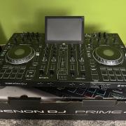 Denon Dj Prime 4 Dobozában