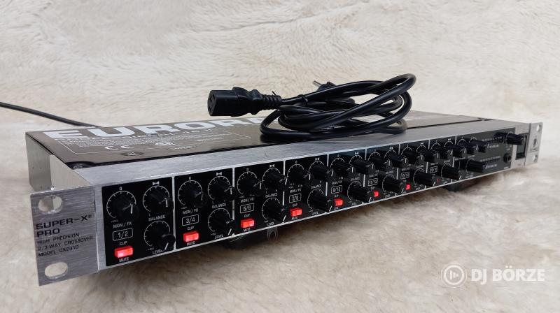 Behringer RX1602 vonalkeverő
