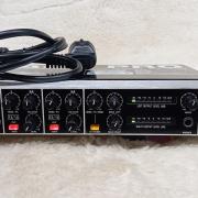 Behringer RX1602 vonalkeverő