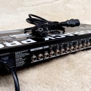 Behringer RX1602 vonalkeverő