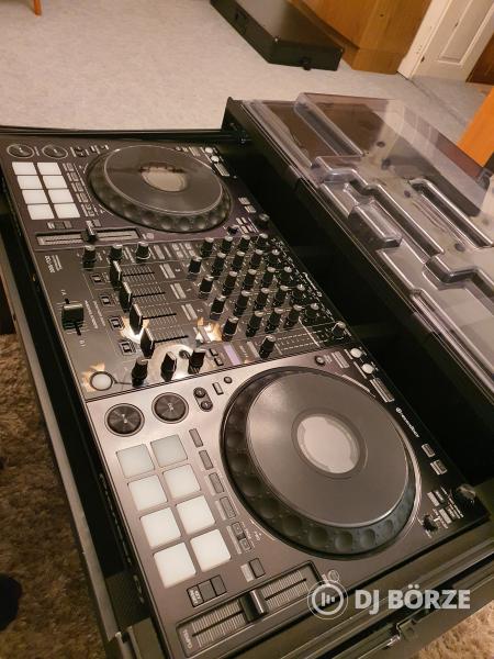 Pioneer DDJ1000 + ZOMO RACK
