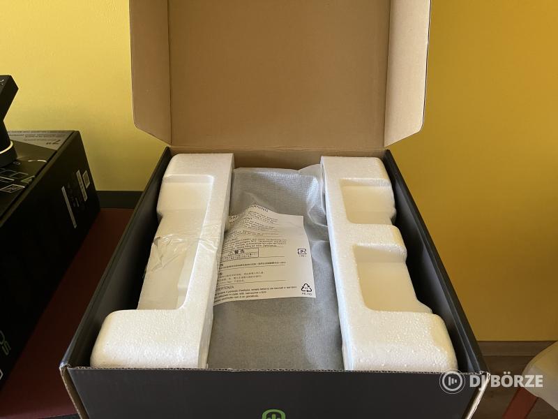 Denon SC5000 Prime pár + Xone PX5 keverőpult – újszerű állapotban