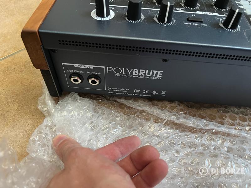 Arturia Polybrute