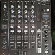 PIONEER DJM 750MK2